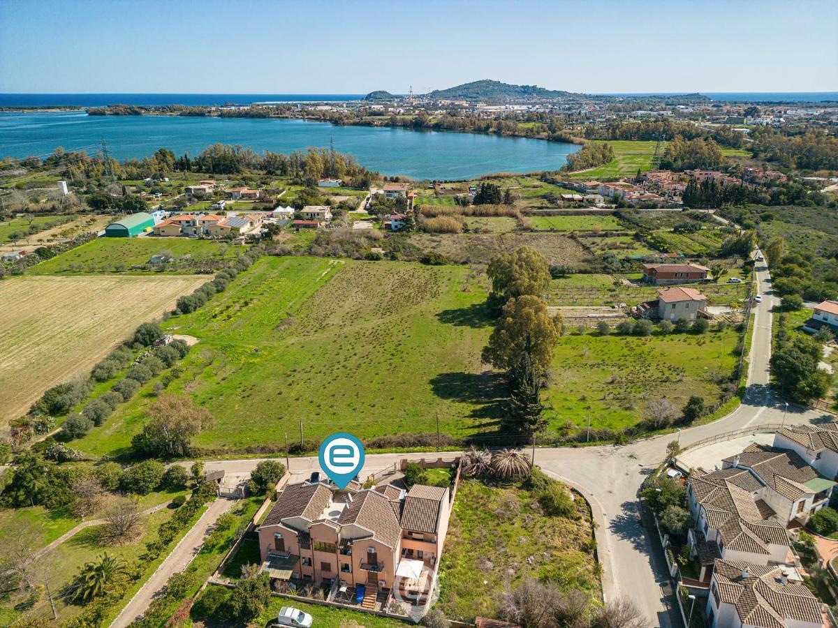 Sun & Sea Studio Tortoli Luaran gambar